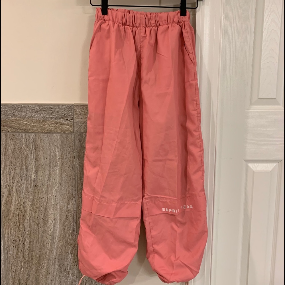 Windbreaker joggers!